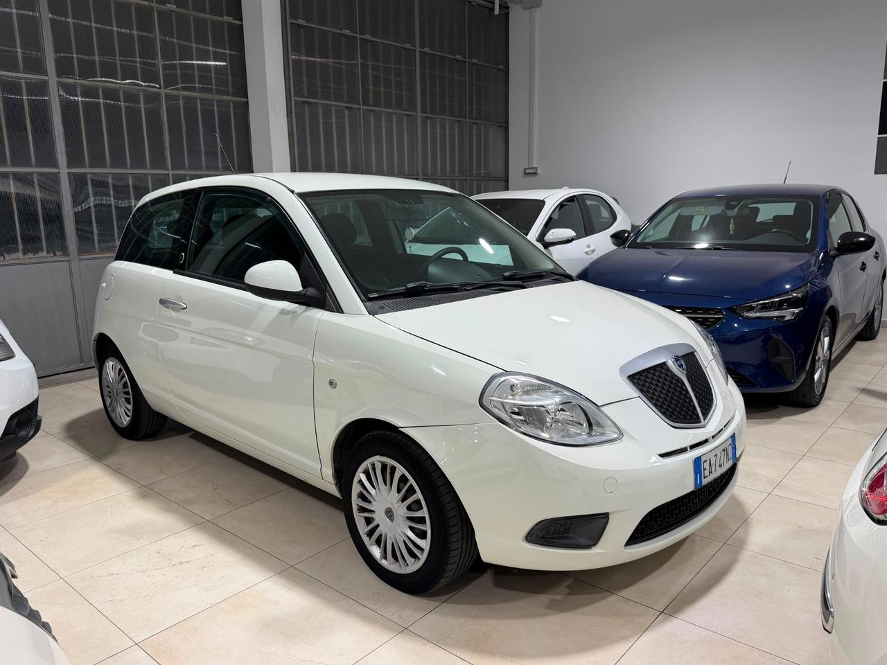 Lancia Ypsilon 1.4 Platino Ecochic GPL