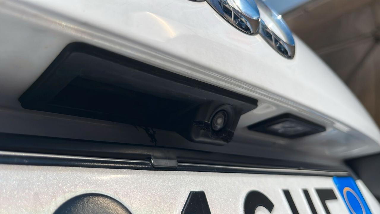 Audi Q3 2.0 TDI 150 CV S line Edition