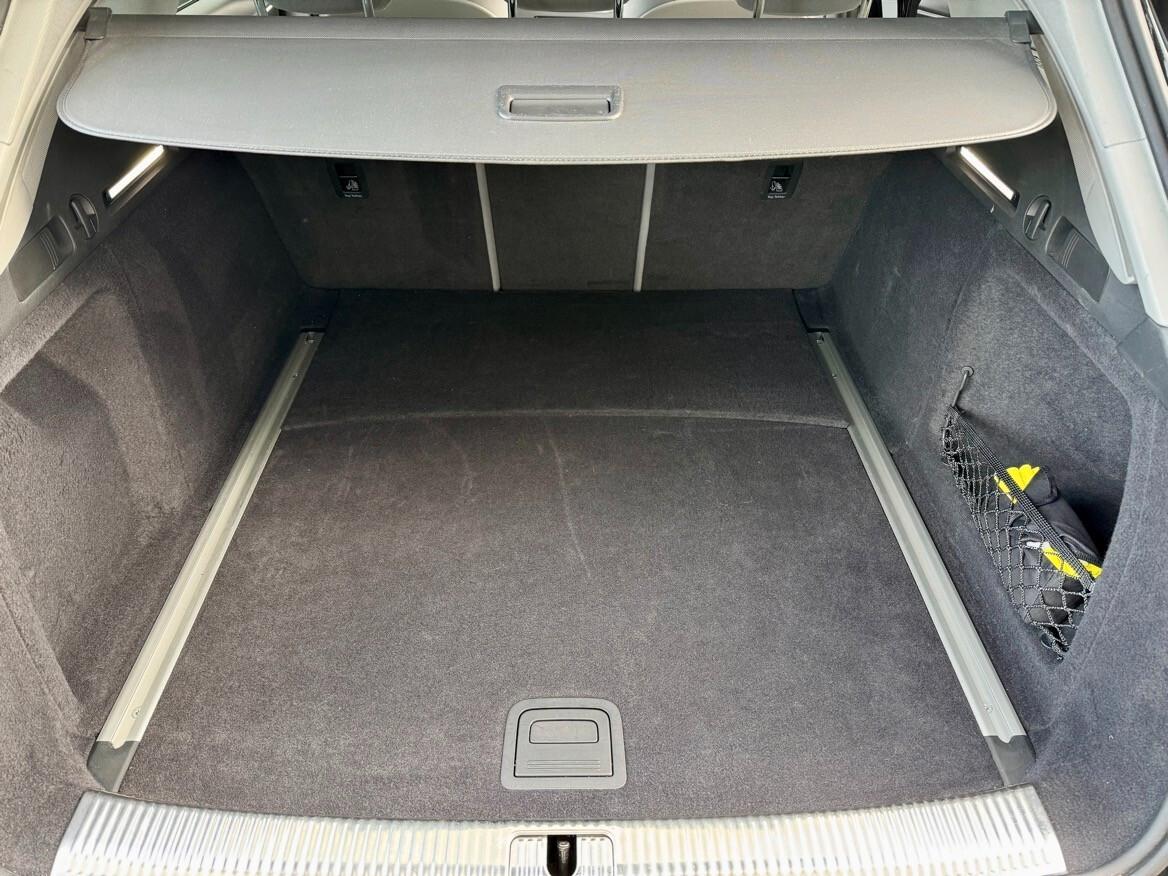 Audi A4 allroad A4 allroad 40 TDI 204 CV S tronic Identity Contrast