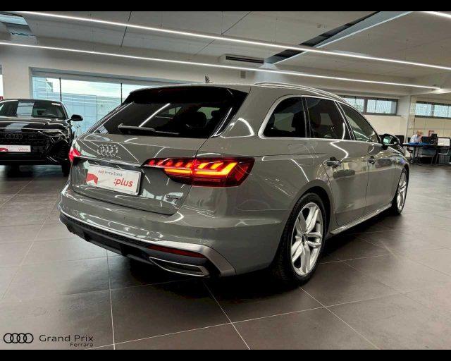 AUDI A4 Avant 40 TDI quattro S tronic S line edition