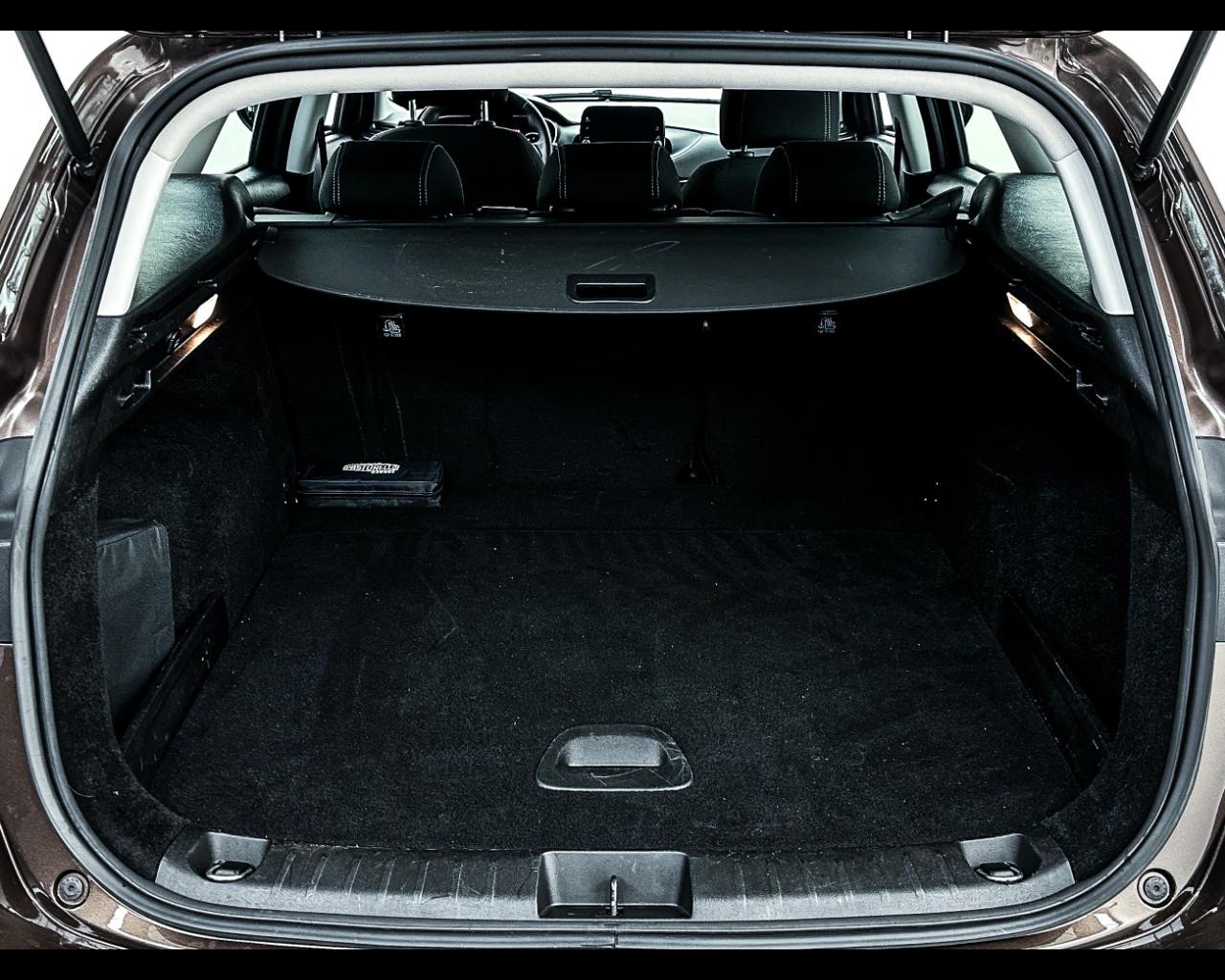 FIAT Tipo (2015-->) - Tipo 1.3 Mjt S&S SW Business