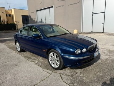 JAGUAR X-TYPE 3.0 V6 ASI 12 MESI DI GARANZIA