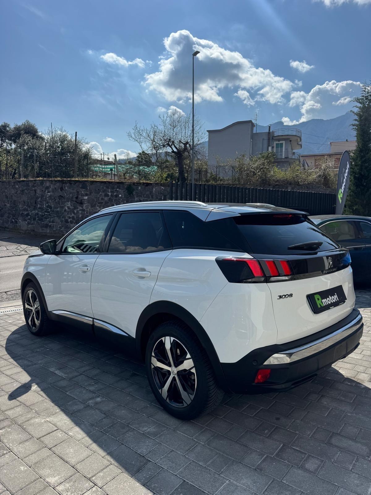 Peugeot 3008 BlueHDi 130 S&S Allure