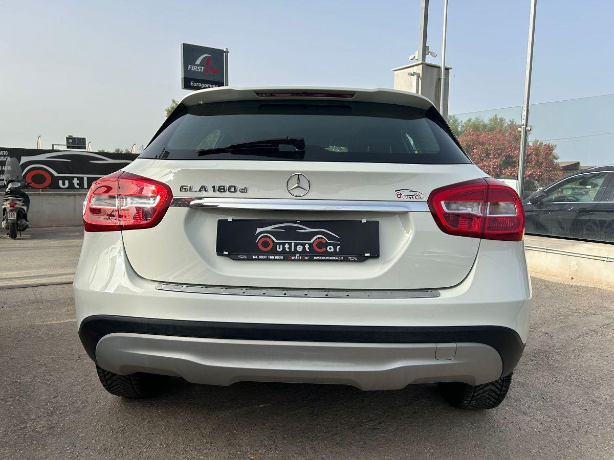 MERCEDES - Classe GLA - GLA 180 d Executive