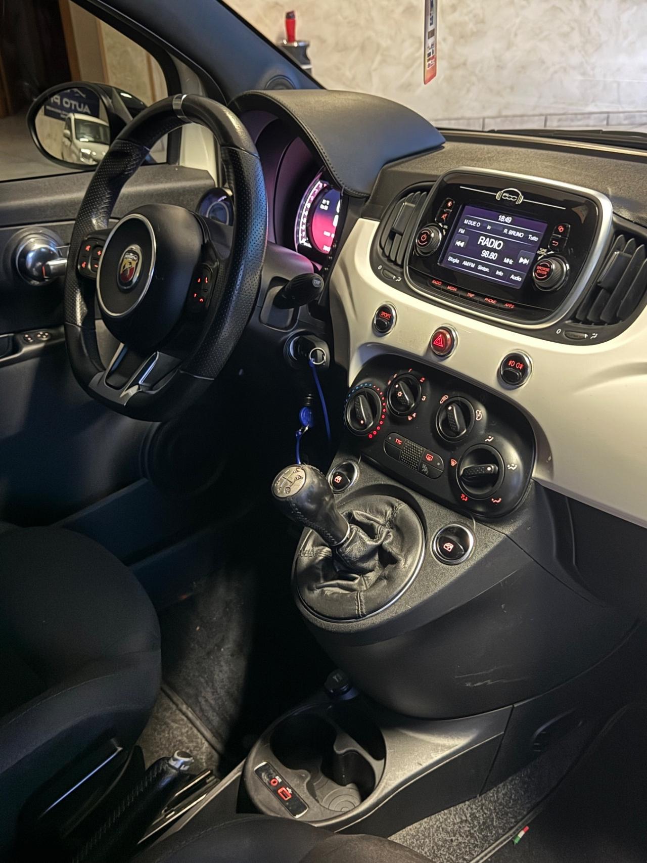 Abarth 595 1.4 Turbo T-Jet 145 CV