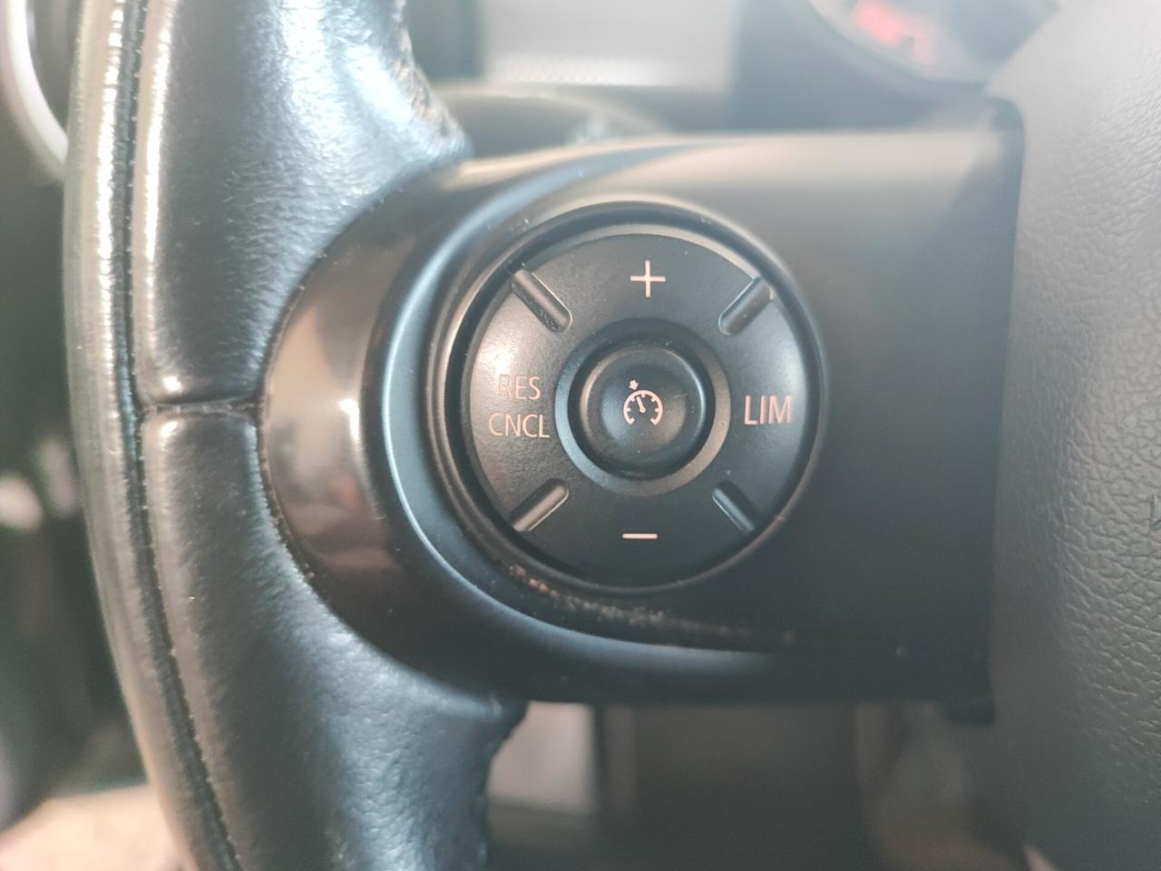 Mini 1.5 Cooper D Business XL
