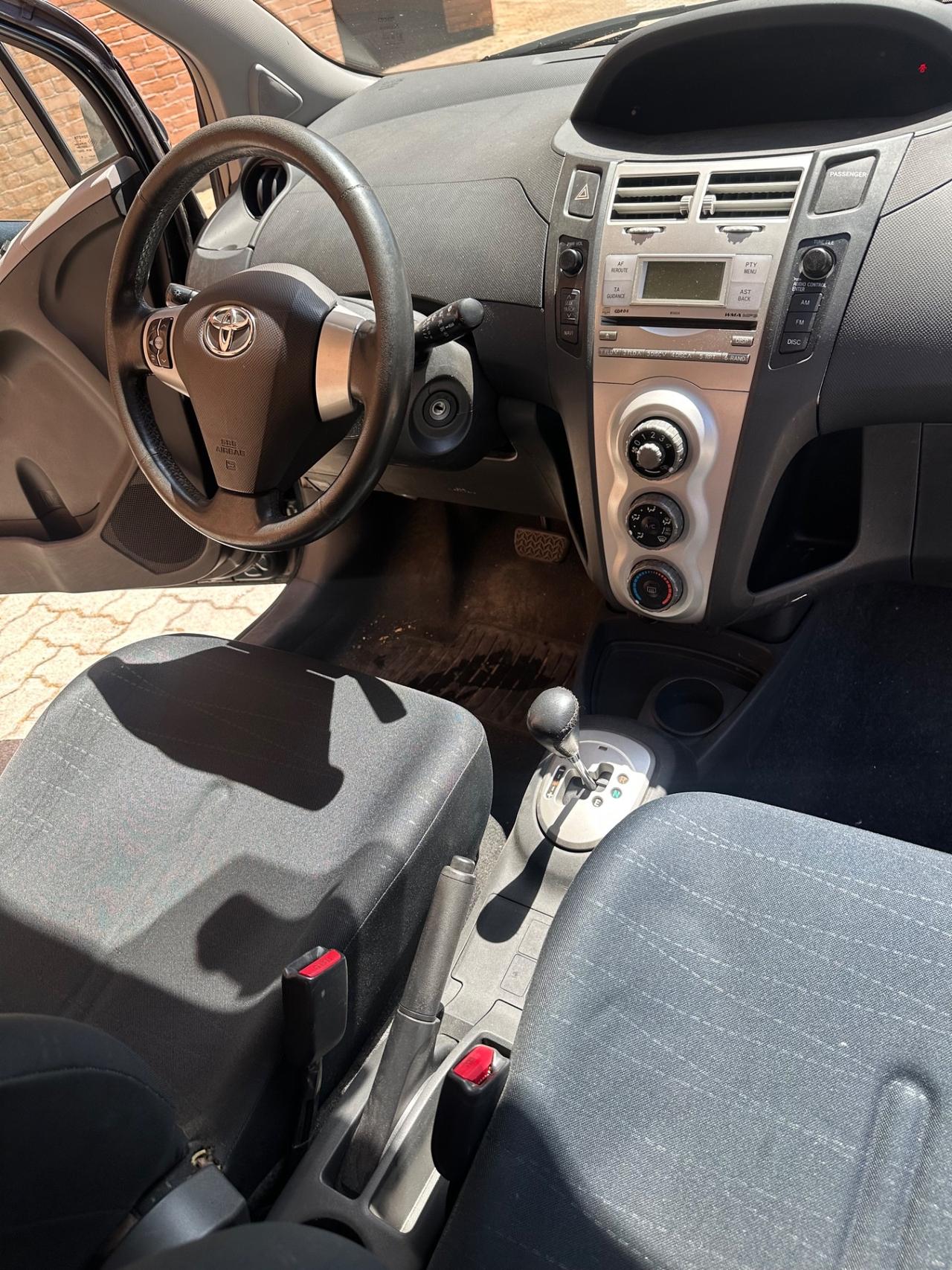 Toyota Yaris 1.4 D-4D 3 porte M-MT Sol