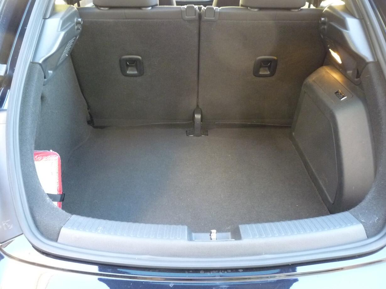 Volkswagen Maggiolino 1.2 DSG Design Sound BlueMotion Technology Ok neopatentati