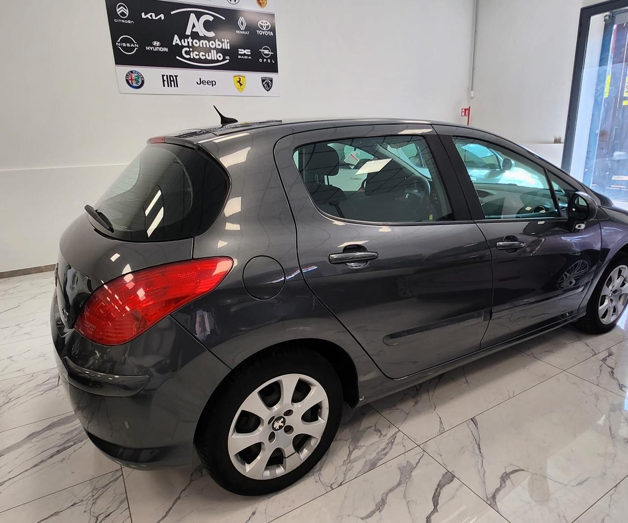 Peugeot 308 1.6 HDi 90CV FAP 5p. Premium