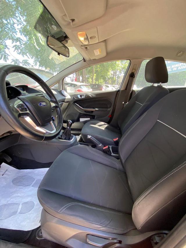 FORD Fiesta 1.5tdci BUSINESS 75cv BLUETOOTH CLIMA STEREO