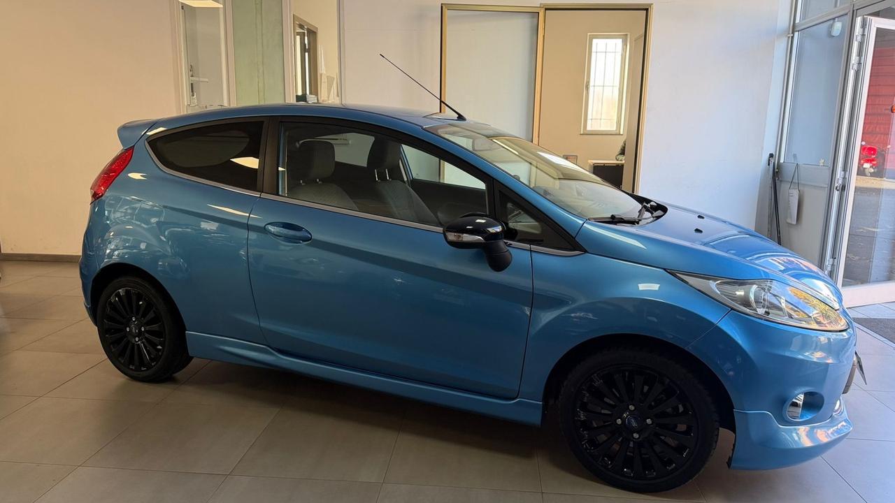 Ford Fiesta 1.4 3 porte Bz.- GPL Titanium