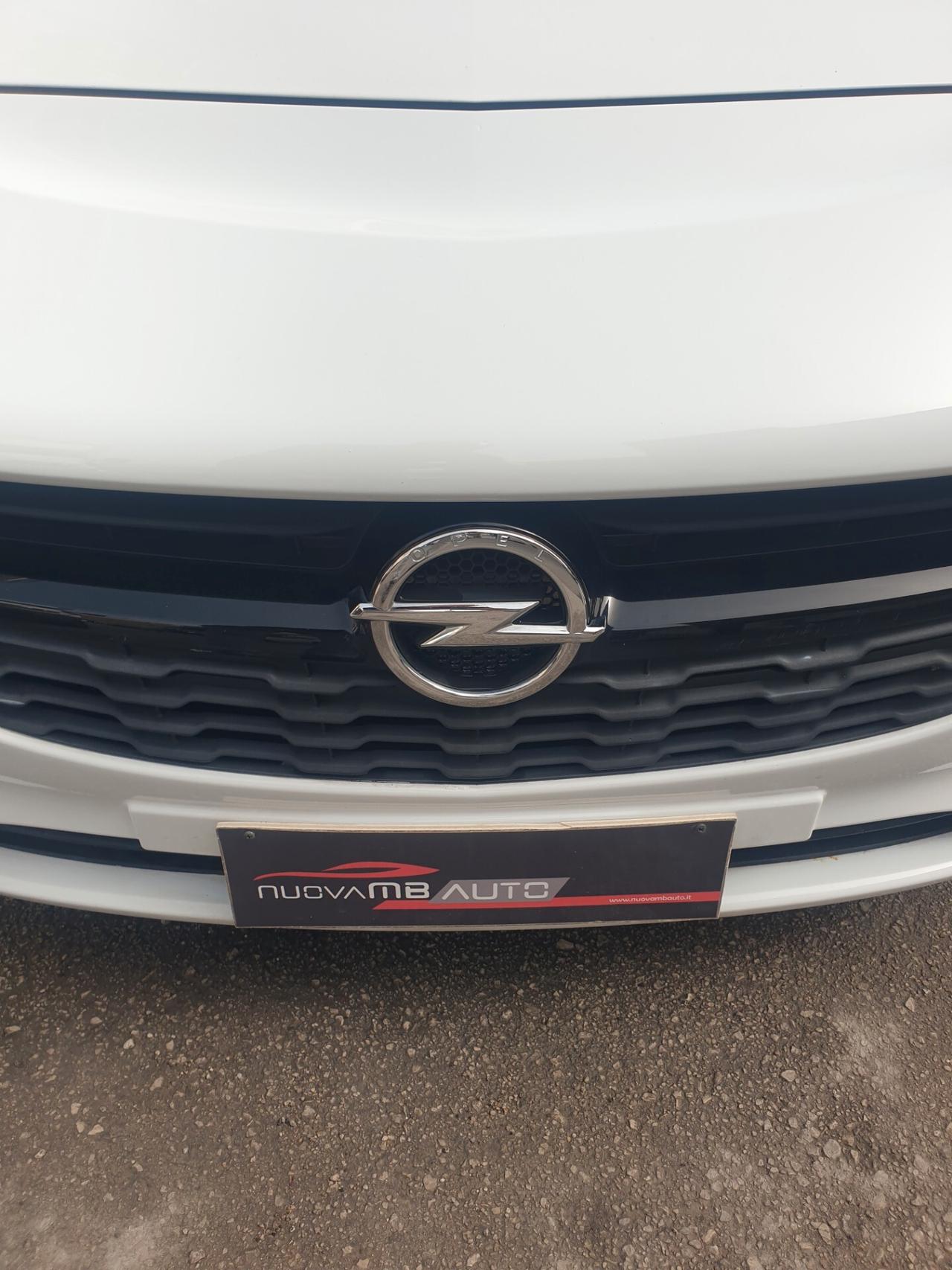 Opel Corsa 1.4 90CV GPL Tech Coupé b-Color