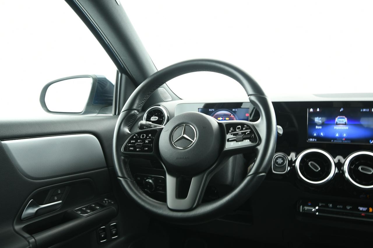 Mercedes-Benz GLA 250 e phev (eq-power) Sport auto CAMERA+LED+C18"