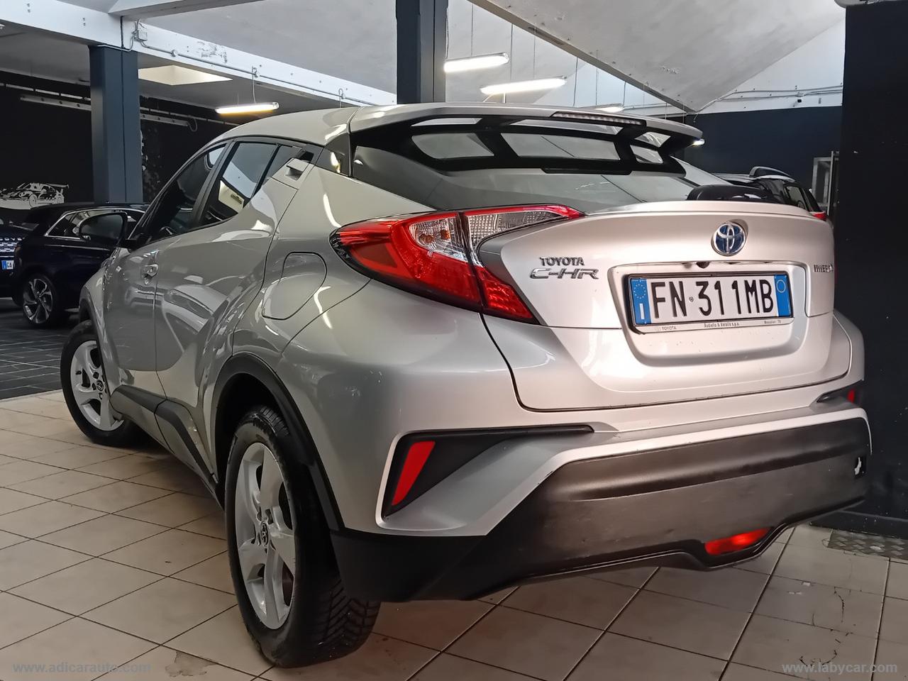 TOYOTA C-HR 1.8 Hybrid E-CVT Active
