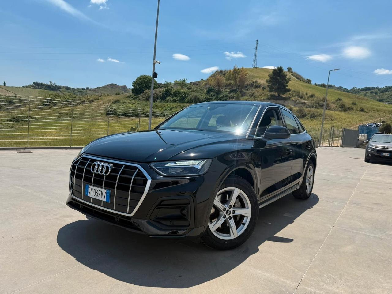 Audi Q5 35 TDI S tronic Business Advanced