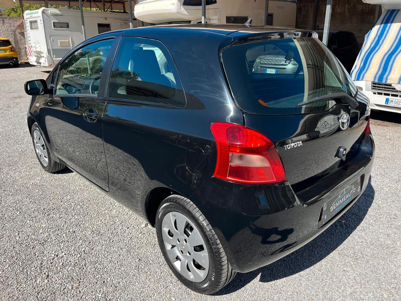 Toyota Yaris 2008 1.0 VVT-i 70CV DA VETRINA