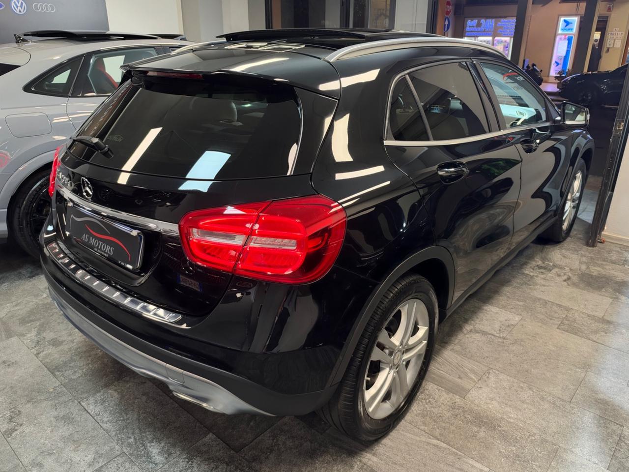 Mercedes-benz GLA 200 d Sport Tetto apribile