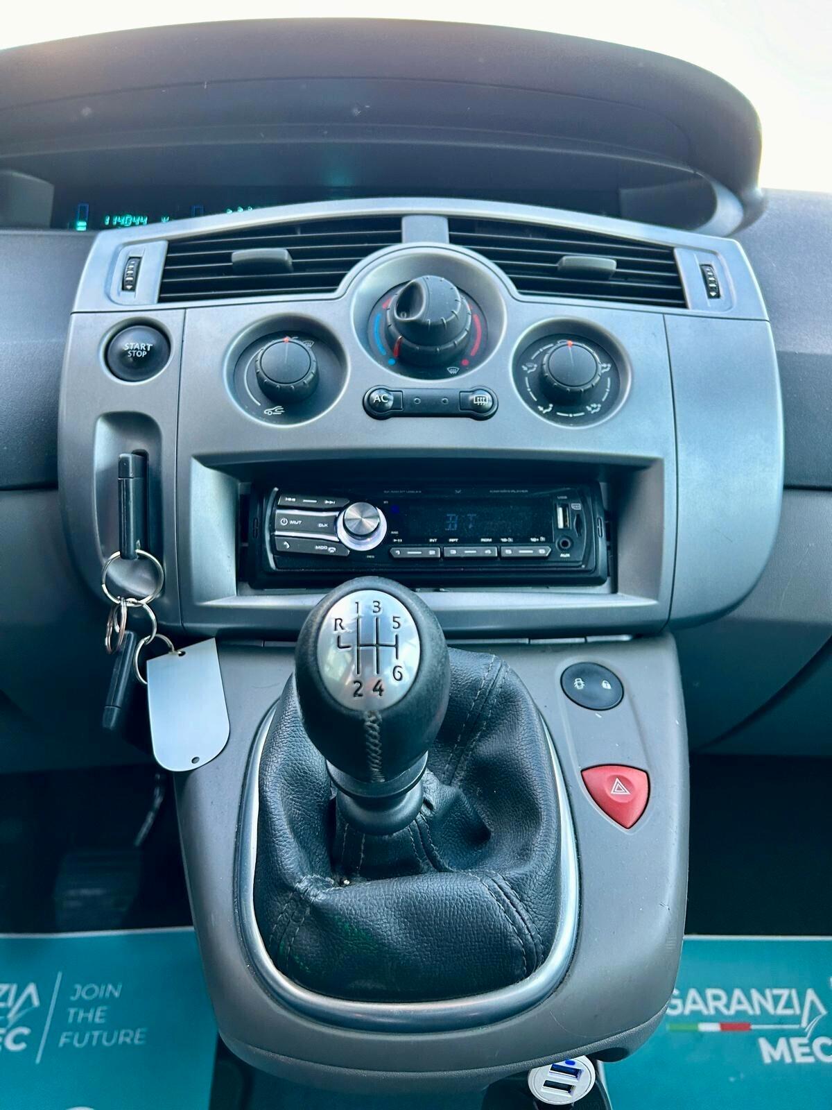 Renault Grand Scénic 1.6 16V Serie Speciale Dynamique