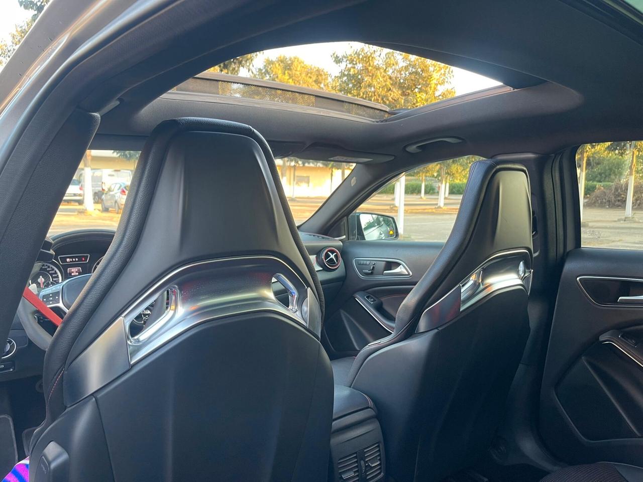 Mercedes benz GLA 45 AMG 4Matic Performance AMG