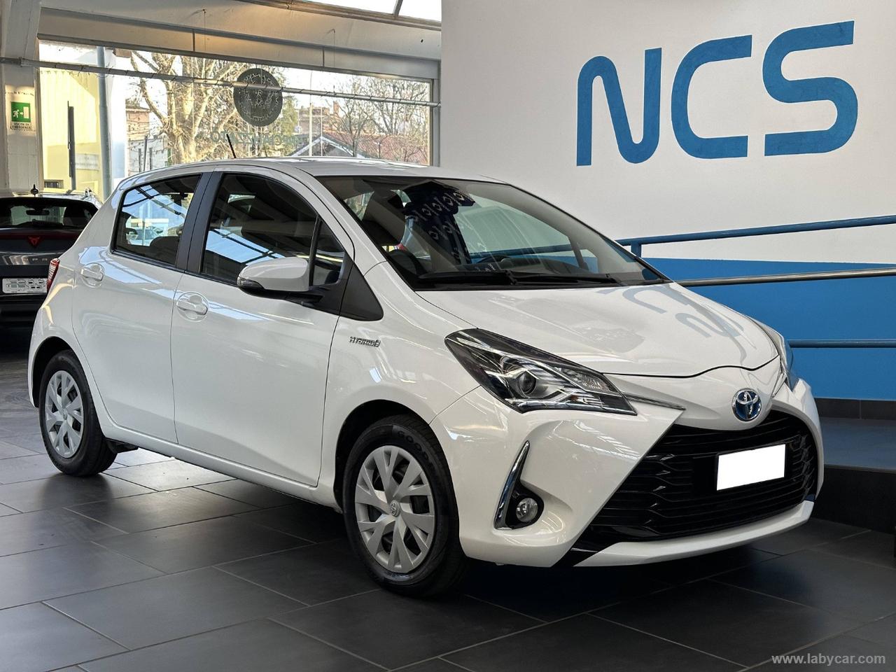 TOYOTA Yaris 1.5 Hybrid 5p. Business