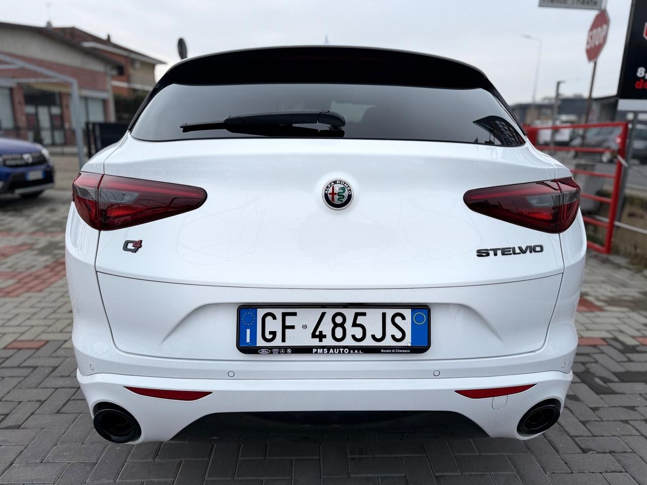 Alfa Romeo Stelvio 2.2 Turbodiesel 210 CV AT8 Q4 Veloce