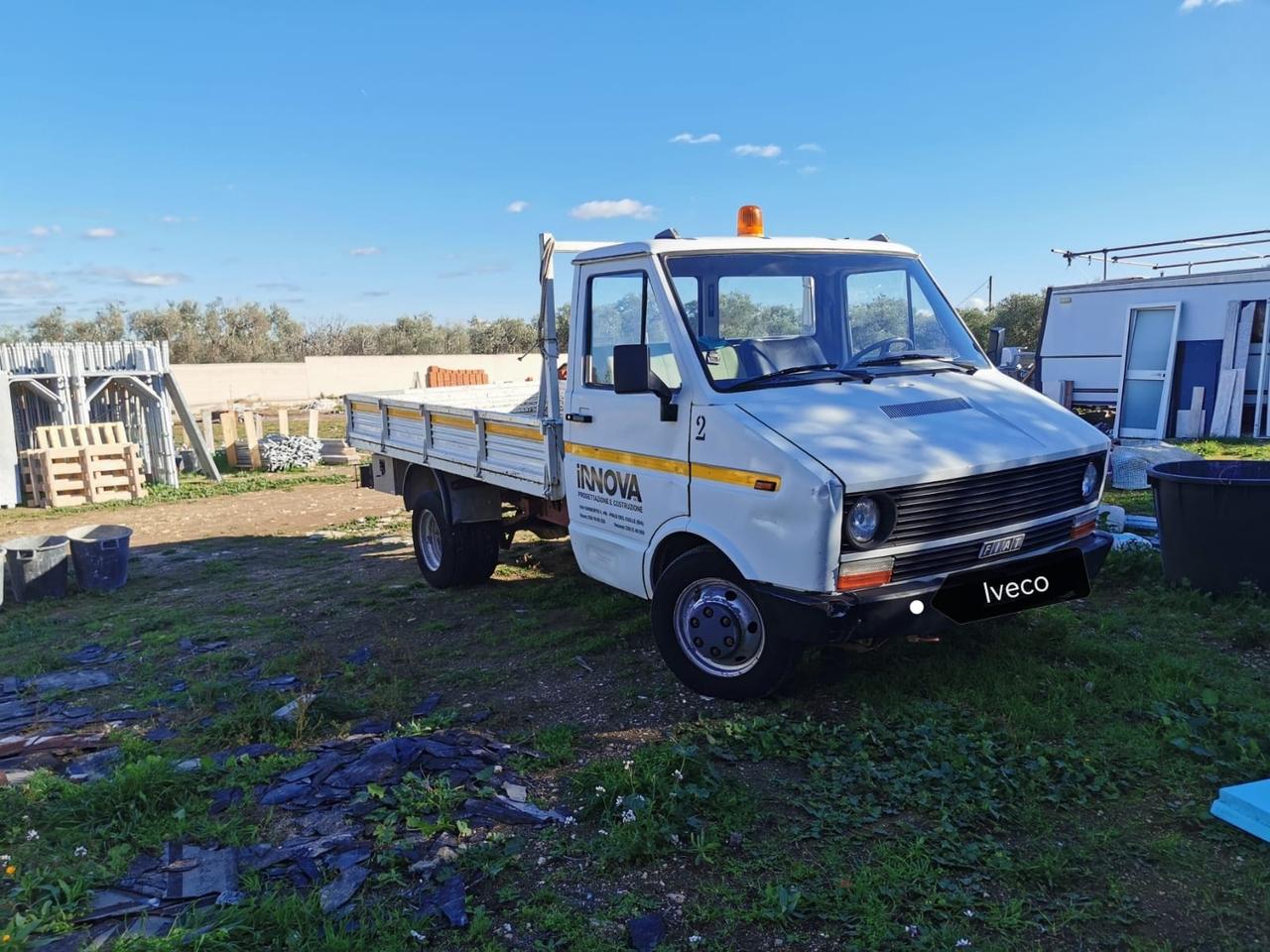 Iveco daily cassone fisso