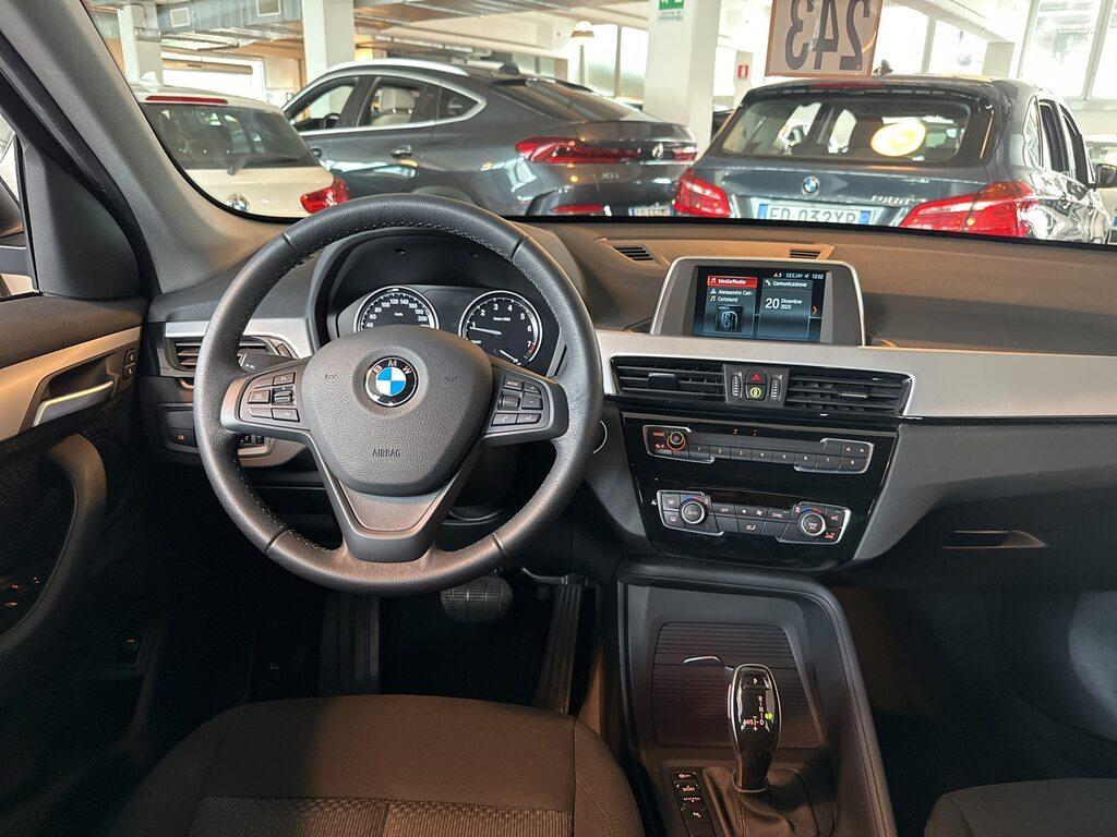 BMW X1 20 i Advantage sDrive Steptronic