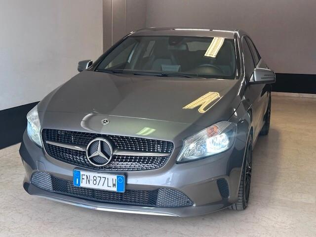 Mercedes-benz A 180 d Automatic Sport UNIPRO