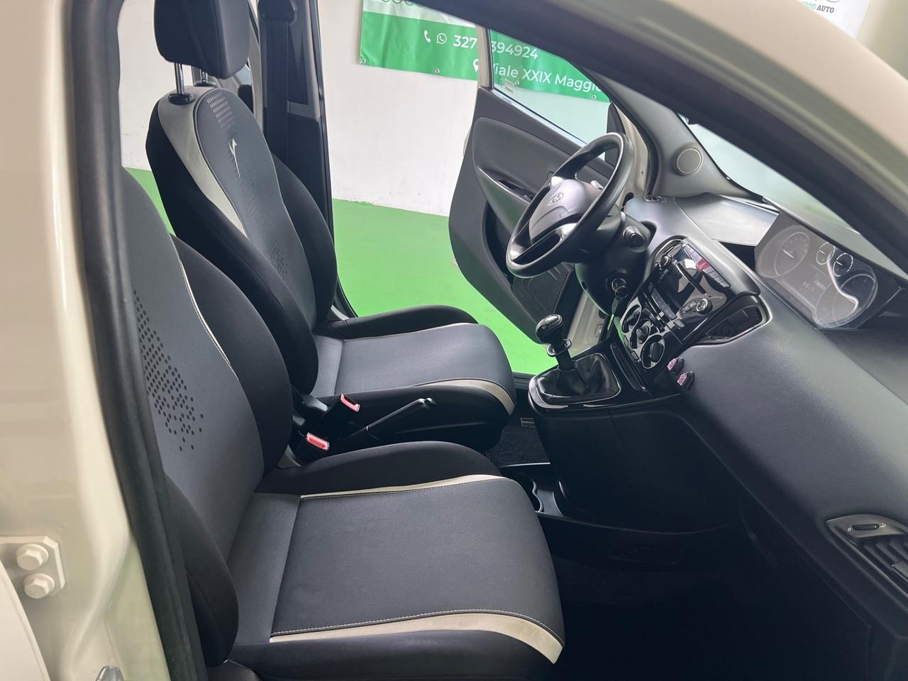 Lancia Ypsilon 1.3 MJT 16V 95 CV 5 porte S&S Gold