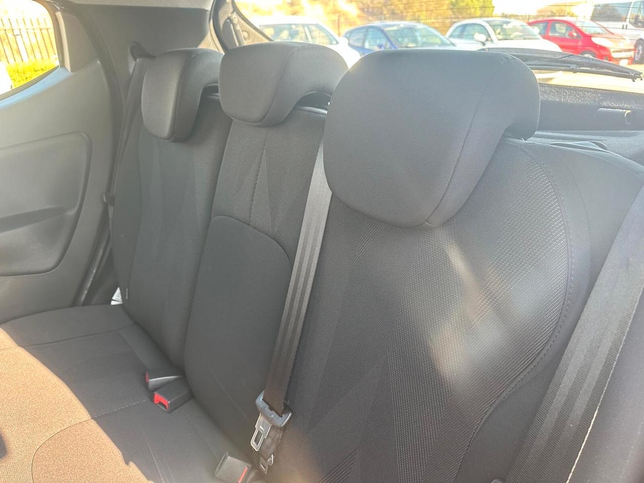 Lancia Ypsilon 1.2 69 CV 5 porte Gold