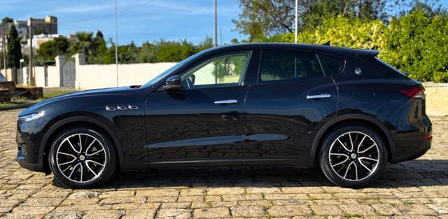 MASERATI Levante V6 Diesel 250cv AWD Granlusso (Tetto/APP/Retro)