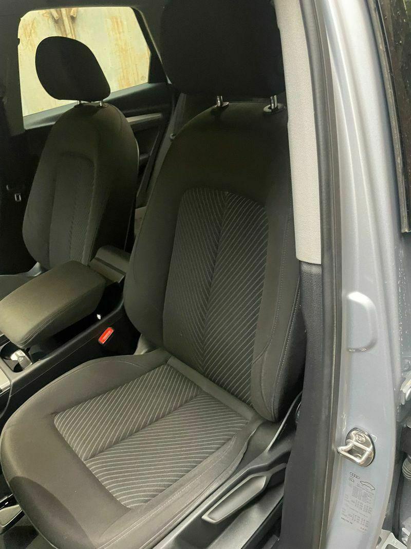 AUDI Q5 35 TDI Business quattro S tronic