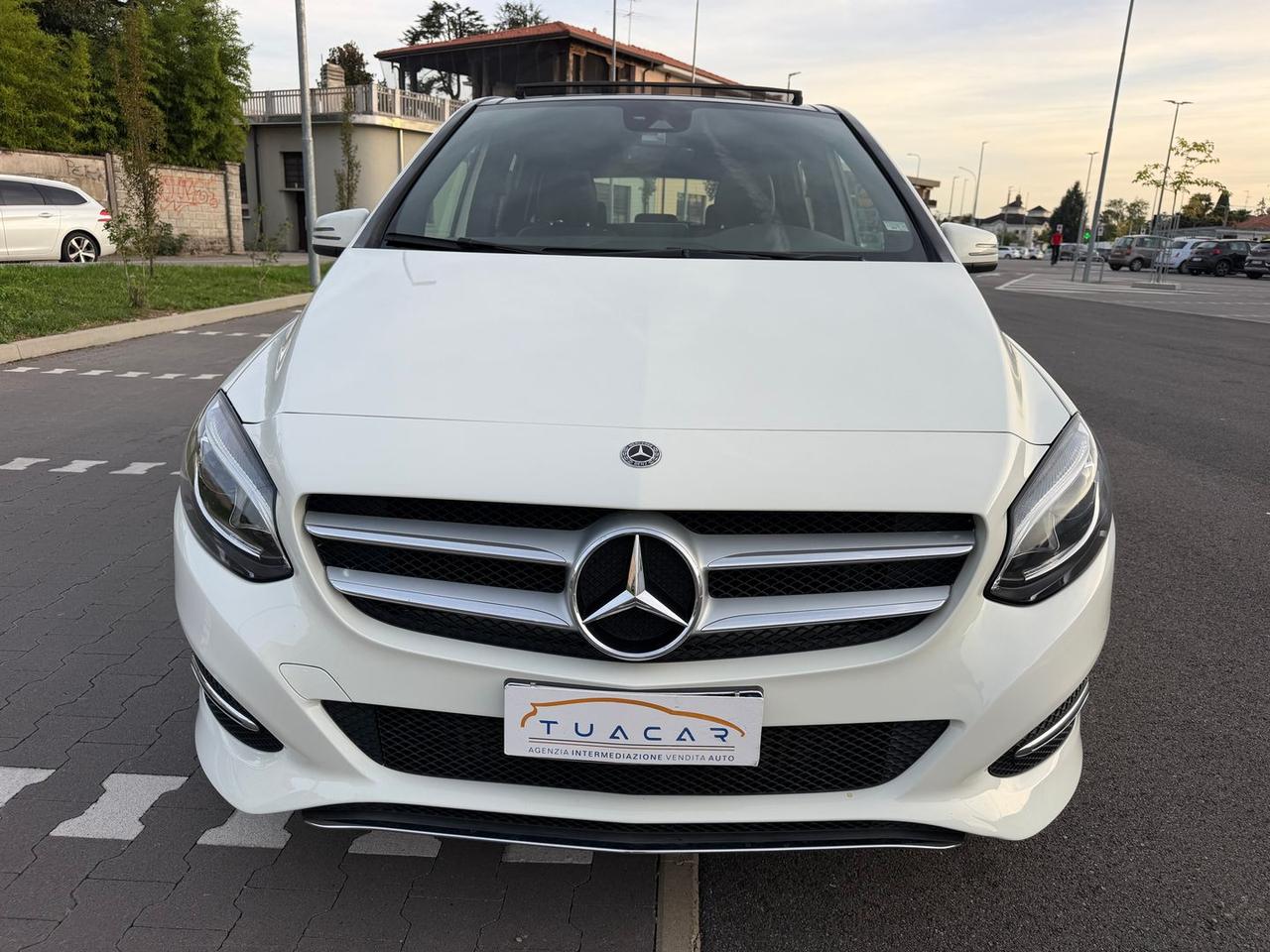Mercedes-Benz 200 D Sport next #50363