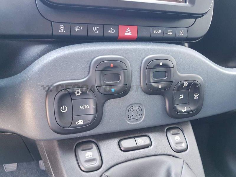 FIAT Panda Cross Panda 1.0 firefly hybrid Cross s&s 70cv 5p.ti