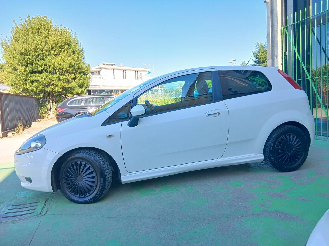 Fiat Grande Punto 1.6 JTDM Multijet Sport