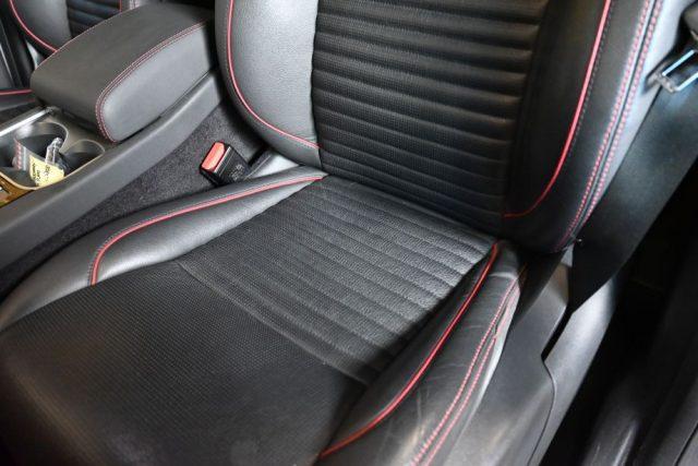 LAND ROVER Discovery Sport P300e HYBRID R-DYNAMIC S AWD AUT.PHEV PLUG-IN FULL