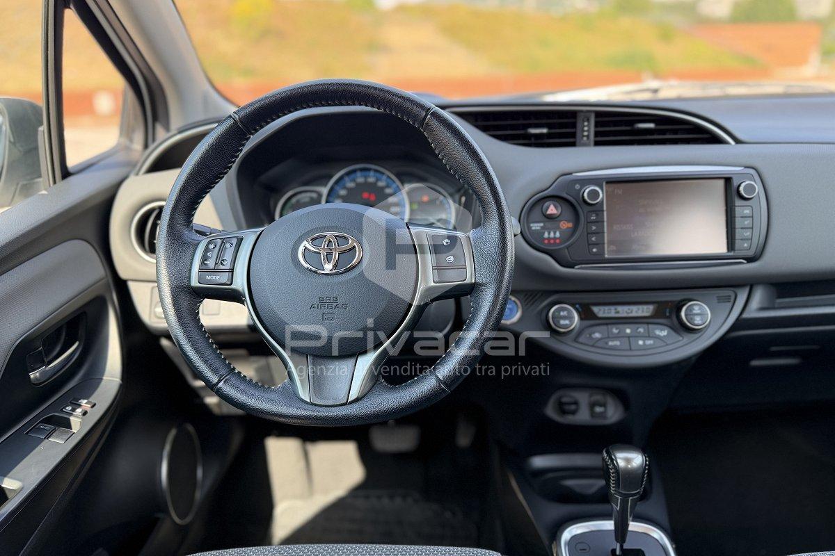 TOYOTA Yaris 1.5 Hybrid 5 porte Active