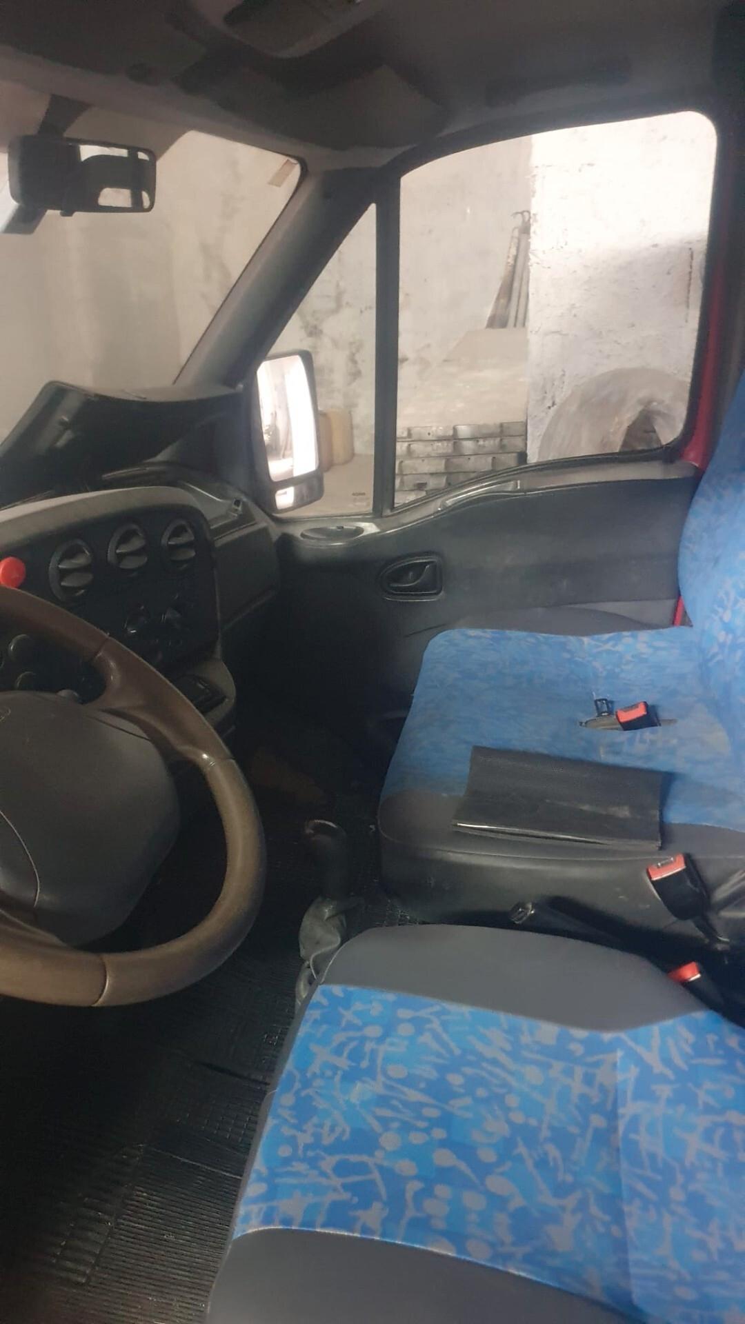 iveco daily 35c11 doppia cabina ribaltabile