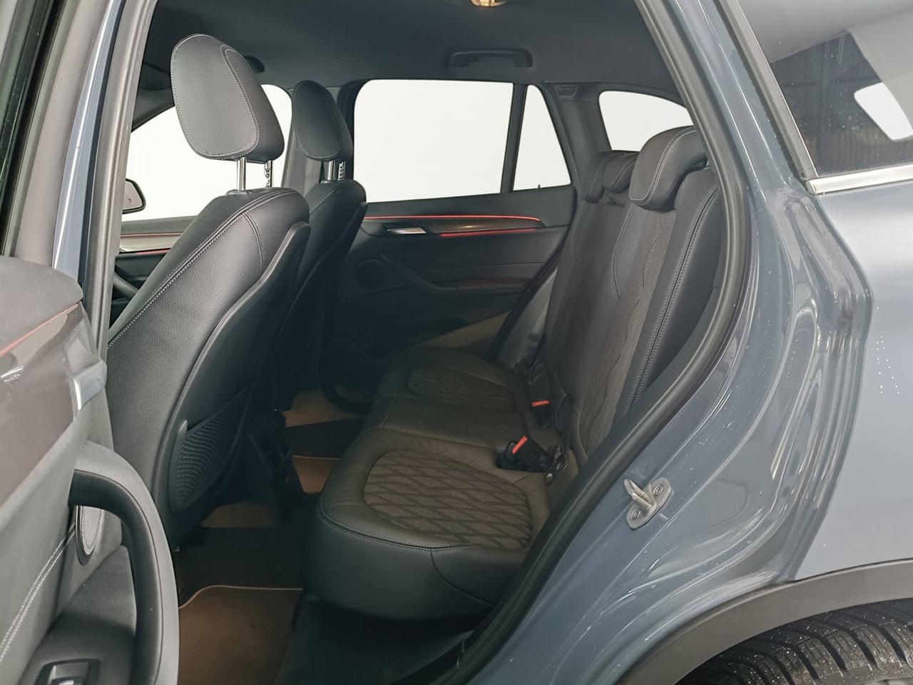 BMW X1 xdrive18d xLine auto my18