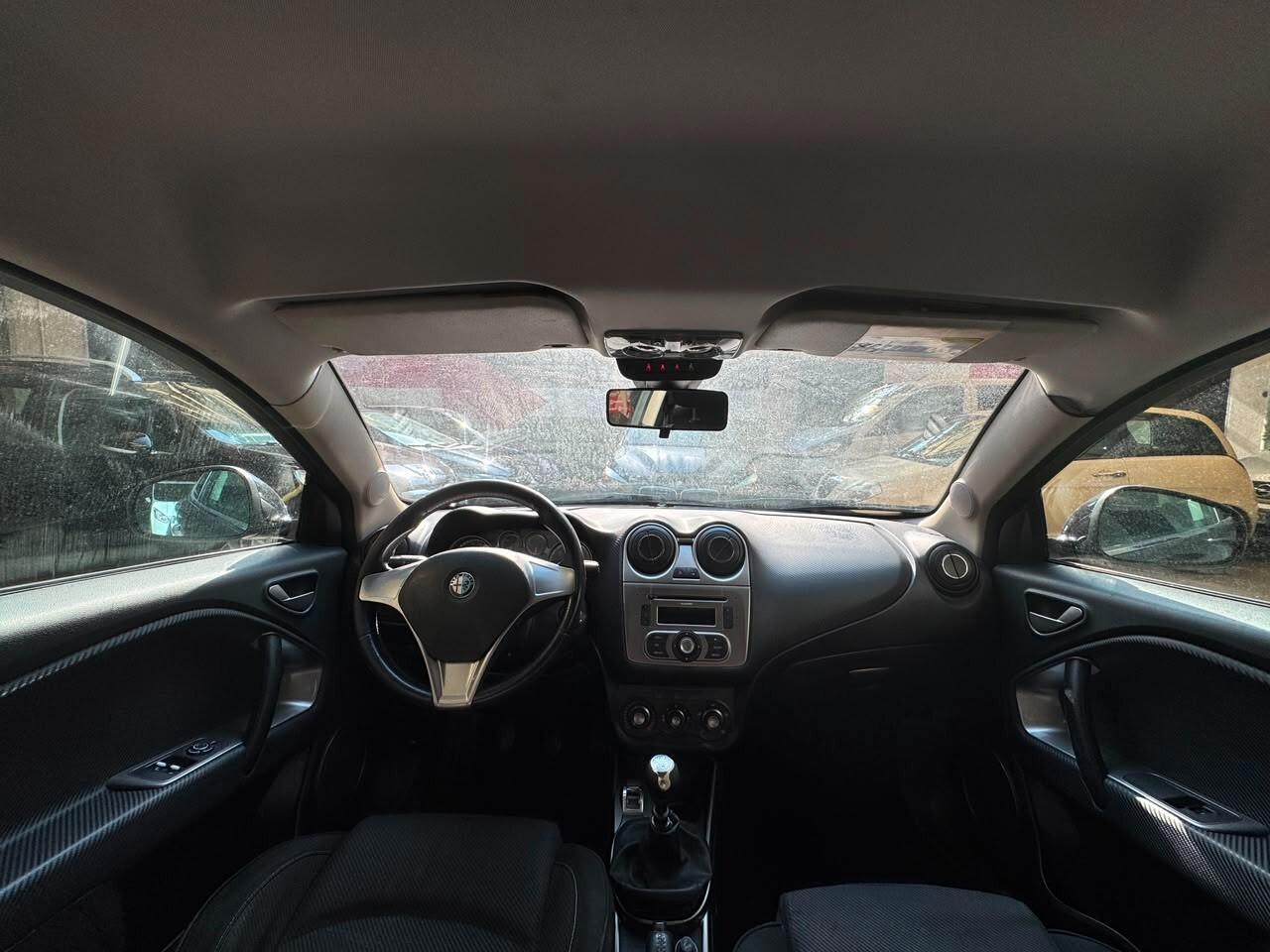 Alfa Romeo MiTo 1.6 JTDm 16V Distinctive Sport Pack