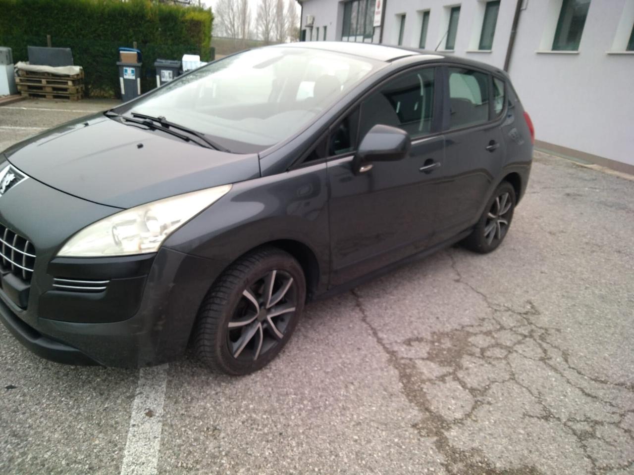 Peugeot 3008 1.6 HDi 110CV Premium