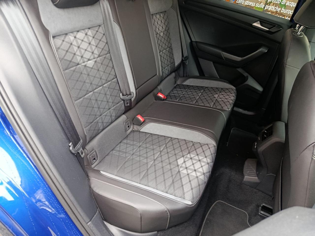 Volkswagen T-Roc R-Line #9196