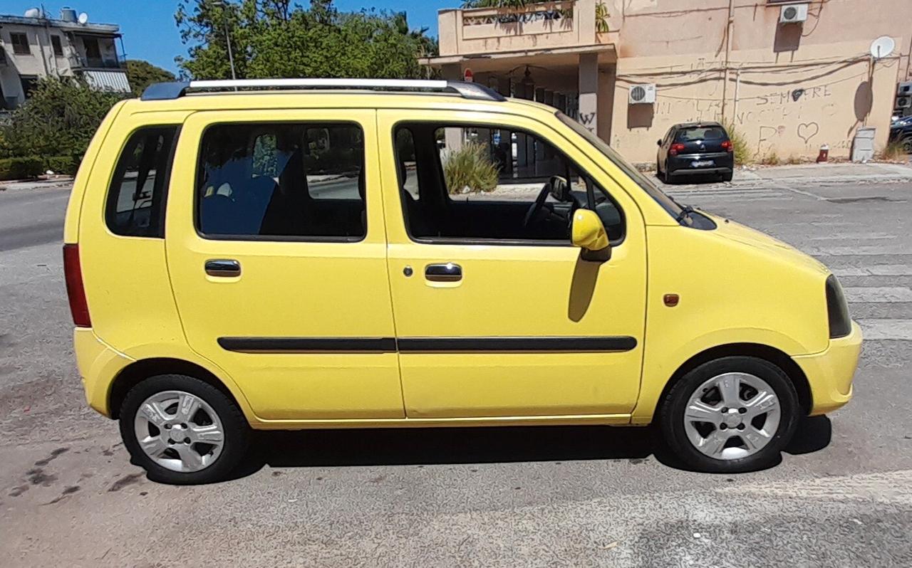 Opel Agila 1.0 12V Club
