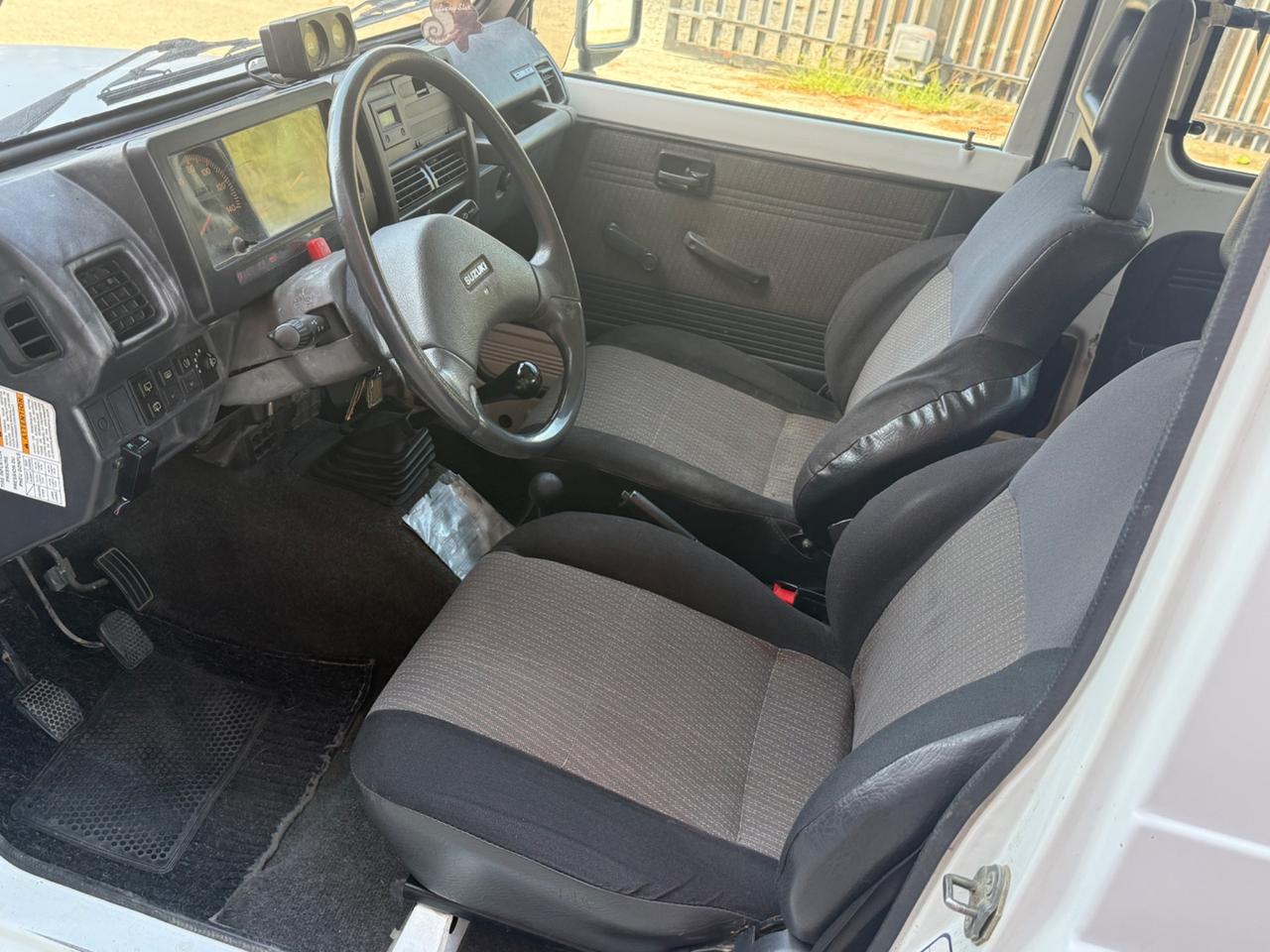 Suzuki SJ Samurai 1.3i cat Berlina De Luxe