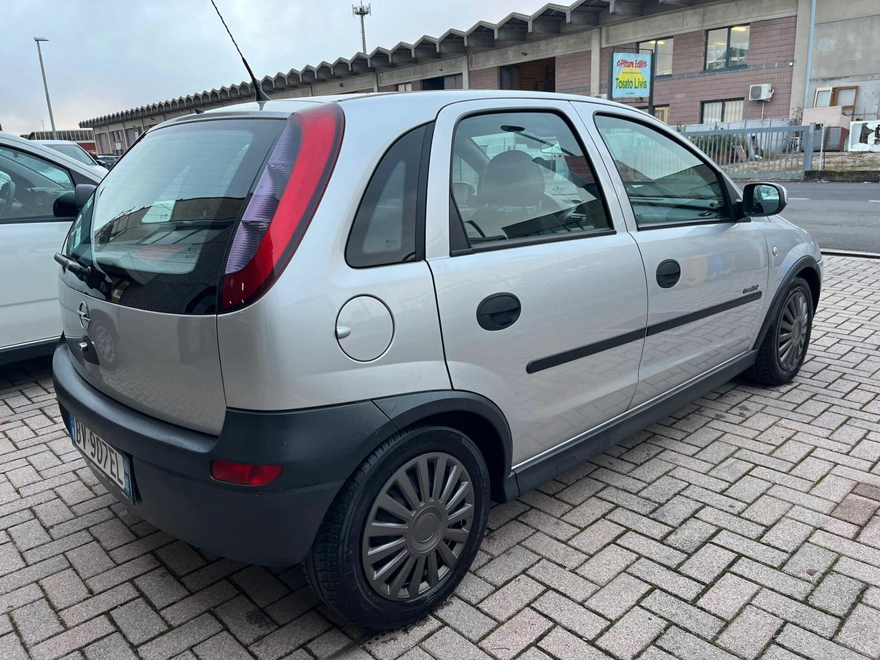 Opel Corsa 1.2i 16V cat 5 porte benzina euro 4