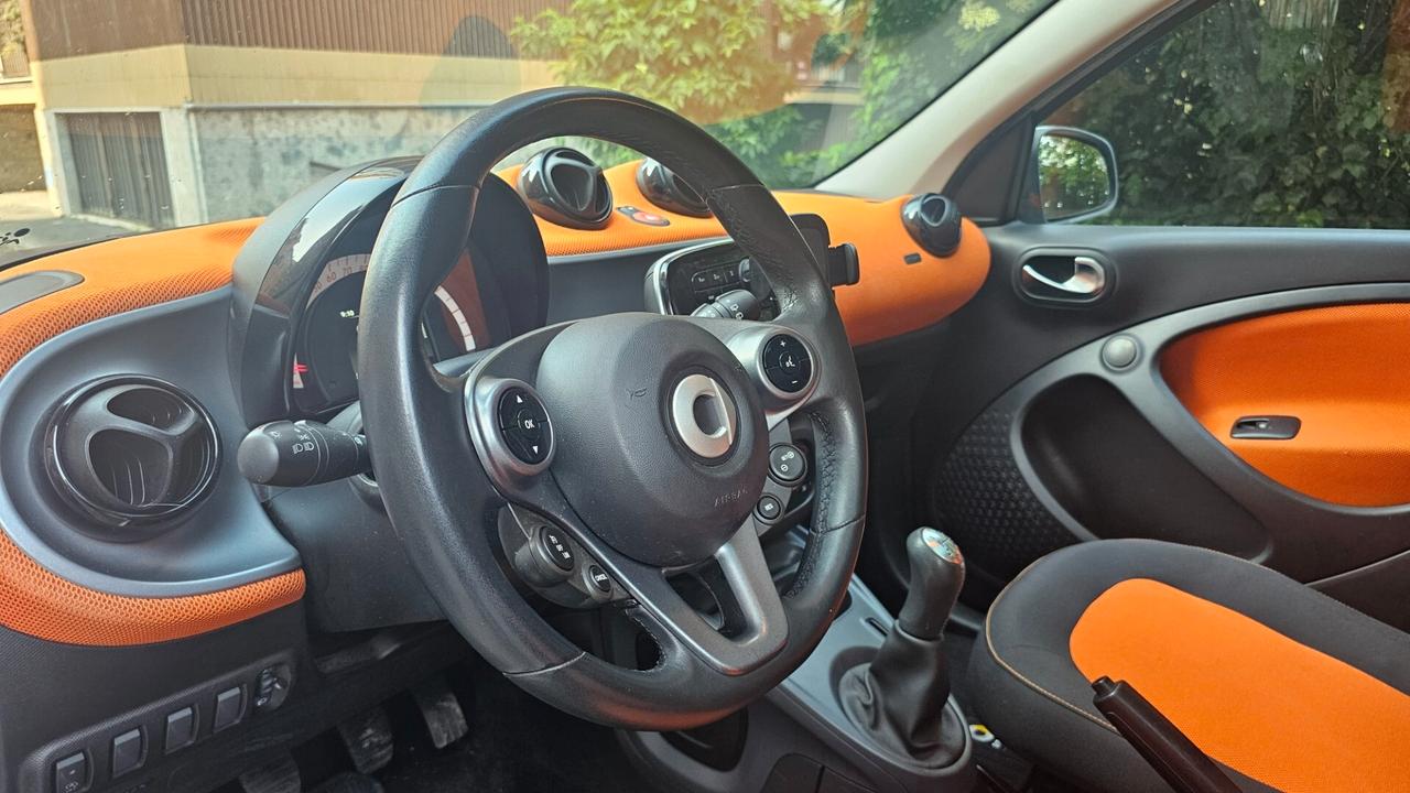 Smart ForFour 70 1.0 Youngster