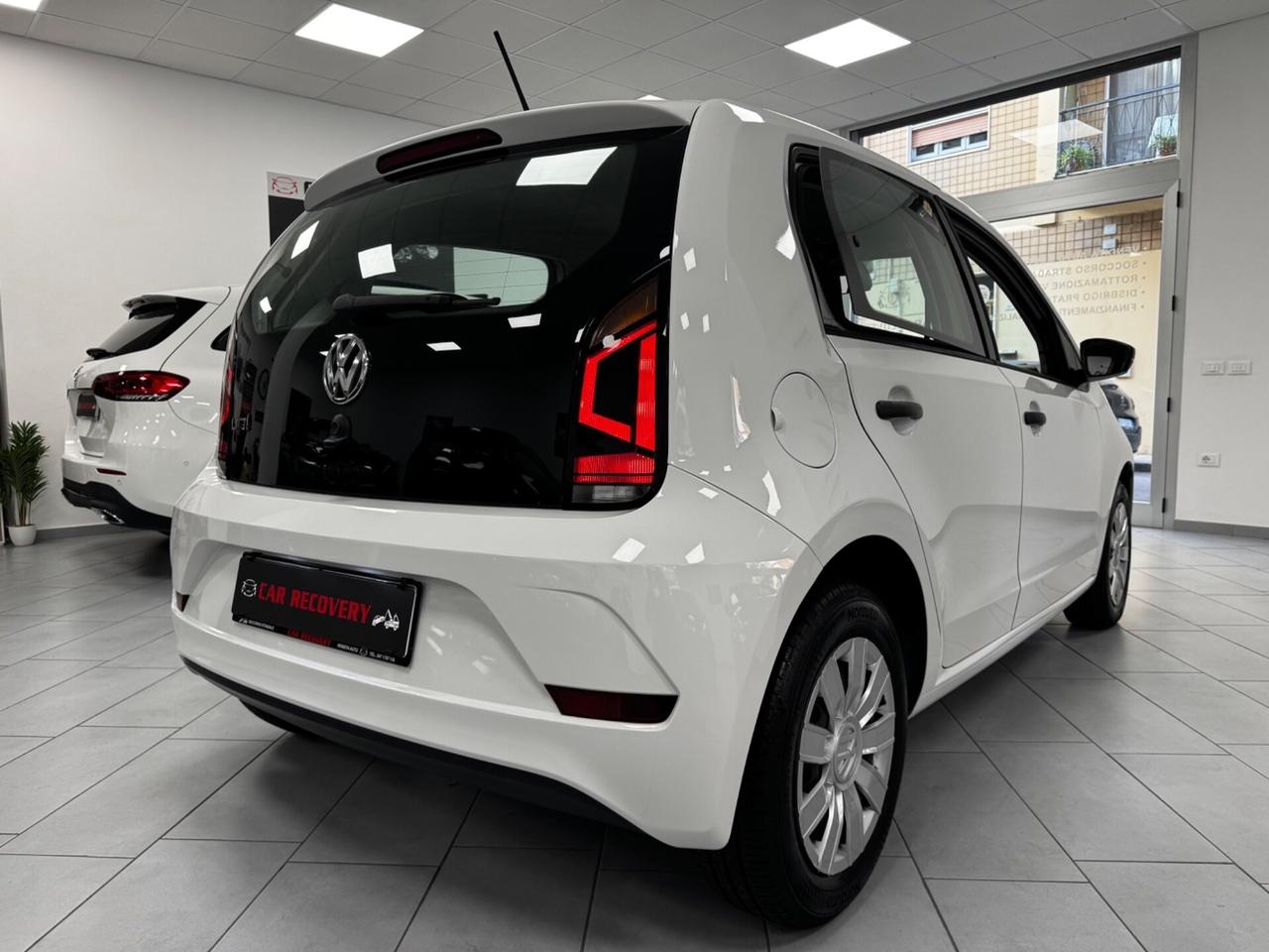 Volkswagen up! 1.0 5p. move