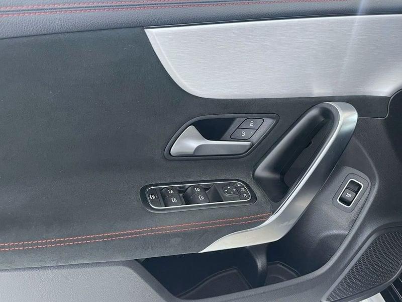 Mercedes-Benz CLA CLA 200 d Automatic Premium