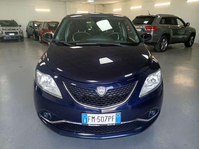 Lancia Ypsilon Ypsilon III 2015 1.2 Gold ecochic Gpl 69cv my16