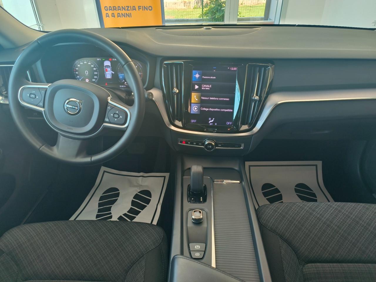 Volvo V60 B4 (d) Geartronic Momentum Business